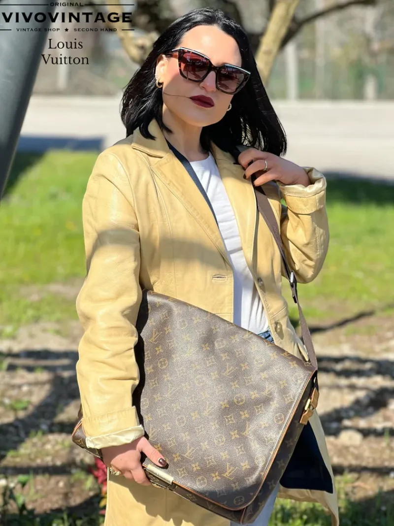 Borse A Tracolla>Louis Vuitton Abbesses Messenger