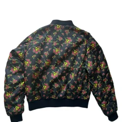 Abbigliamento><noscript><img width=