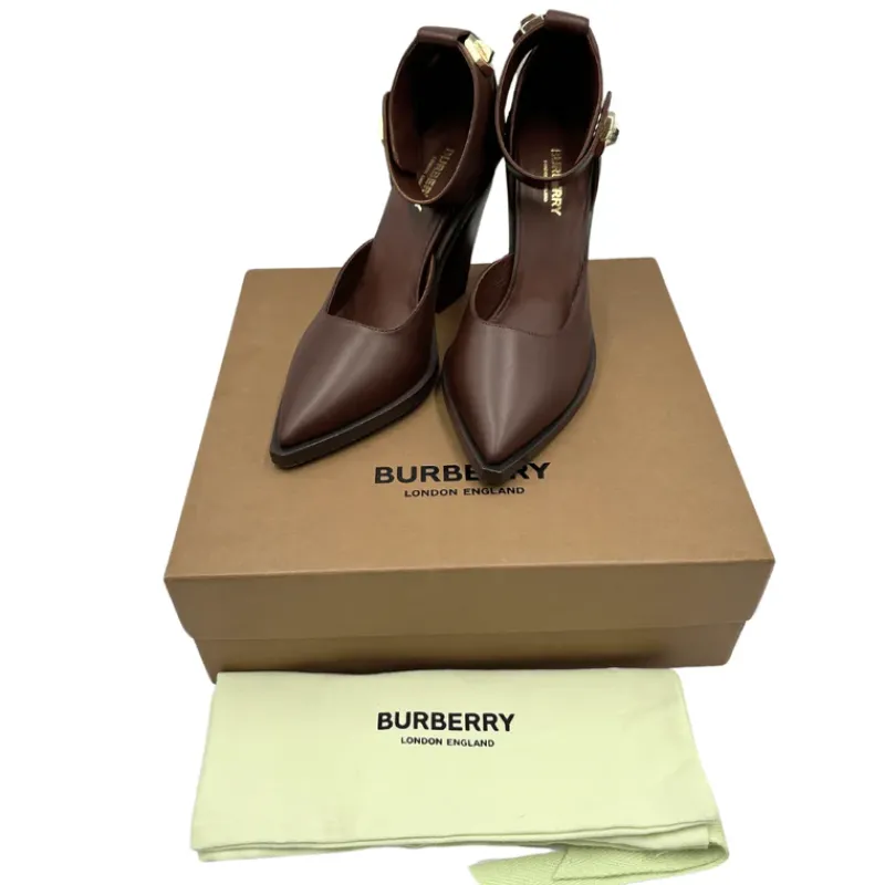 Scarpe>Burberry scarpa con tacco n.39