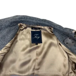 Abbigliamento><noscript><img width=