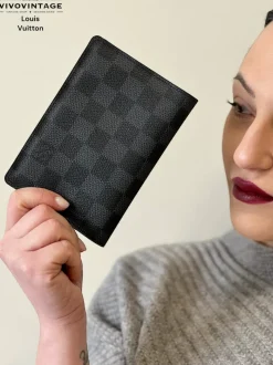 Cover|Borse A Tracolla>Louis Vuitton Cover passaporto LV