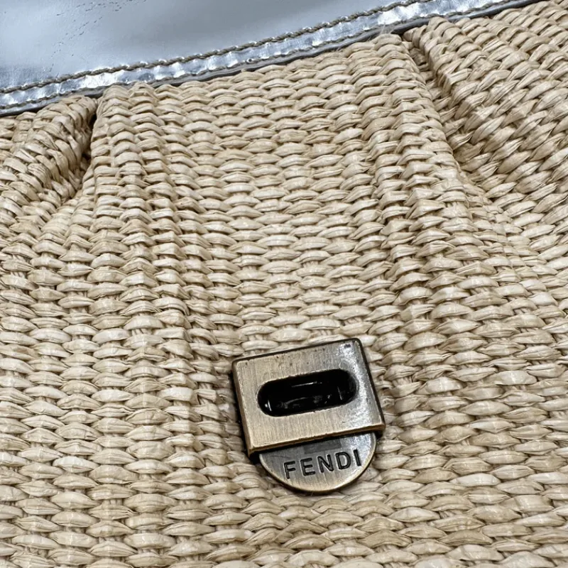 Borse A Spalla>Fendi Bag B Plain