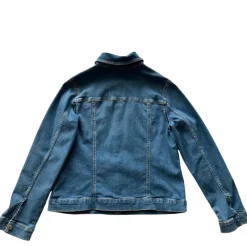 Abbigliamento><noscript><img width=