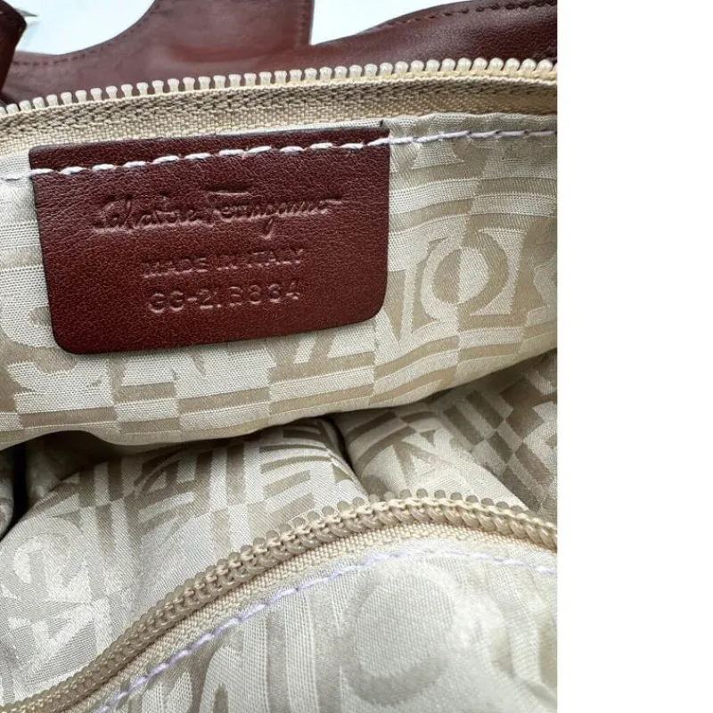 Borse A Spalla>Salvatore Ferragamo Hobo