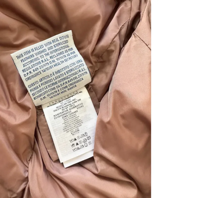 Abbigliamento>Moncler Piumino Tg S