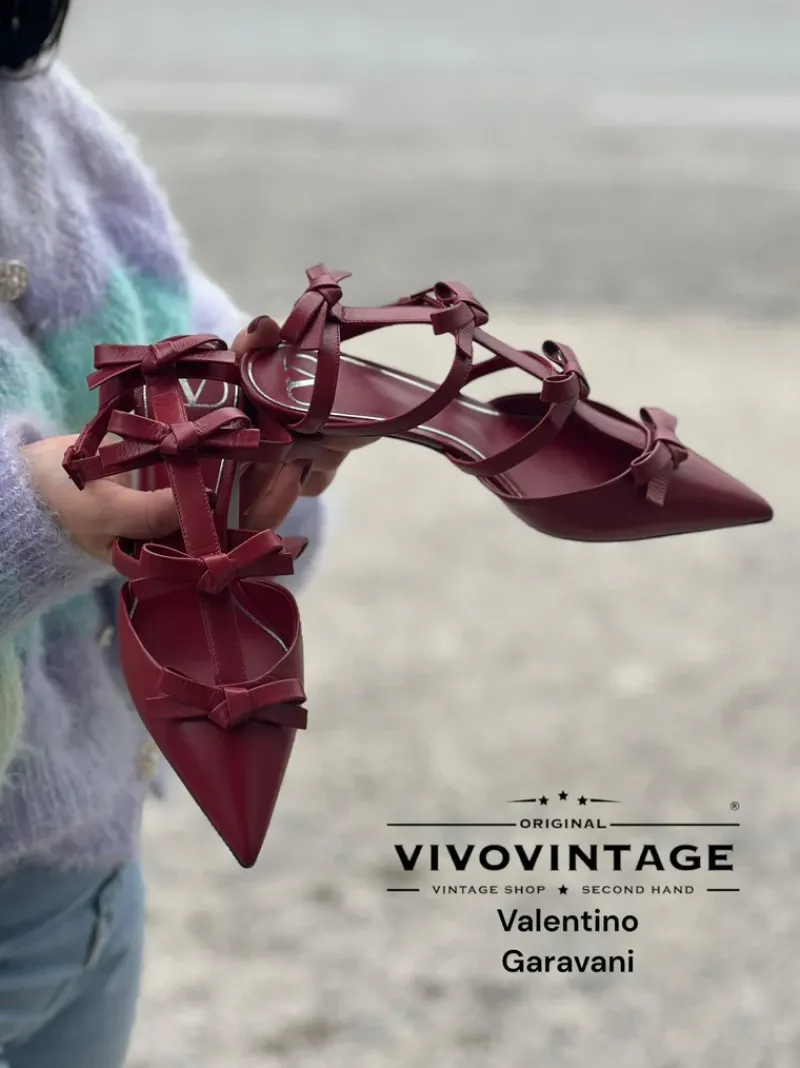 Scarpe>Valentino Garavani Scarpe n. 37