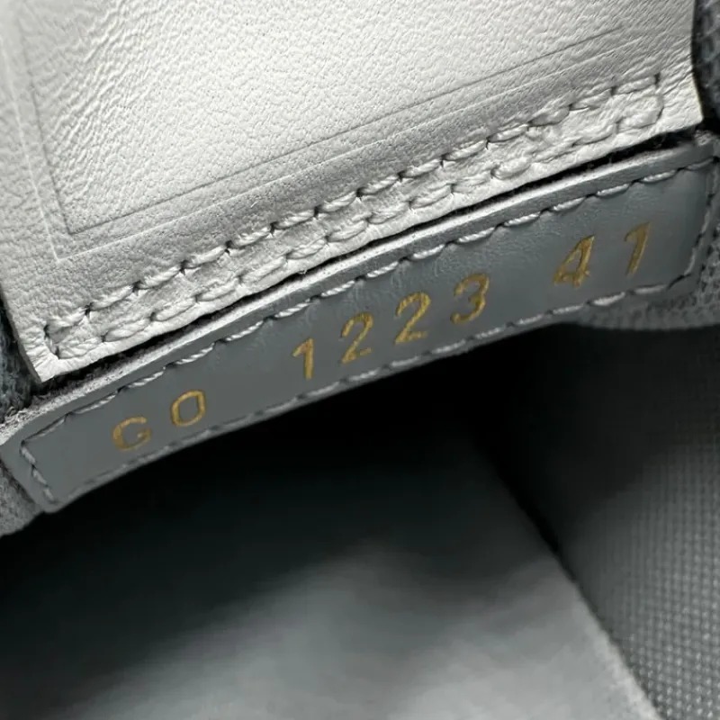 Scarpe>Louis Vuitton Sneakers Trainer n 41