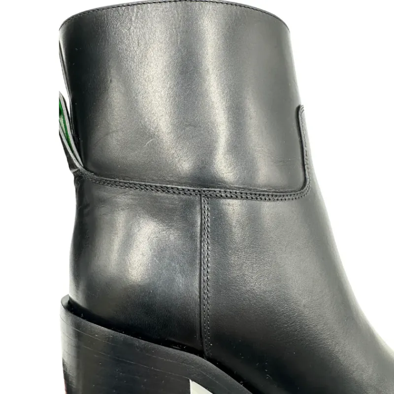 Scarpe>Bottega Veneta Stivaletti n.38