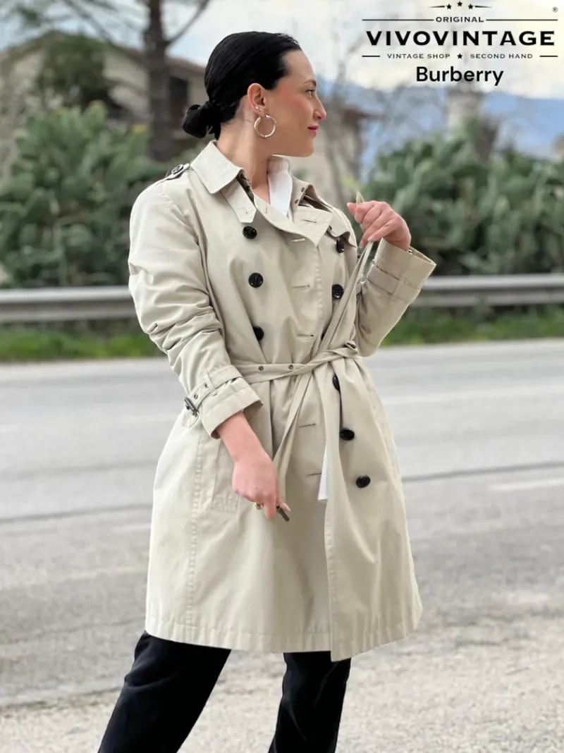 Abbigliamento>Burberry Trench tg 46