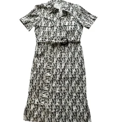 Abbigliamento><noscript><img width=